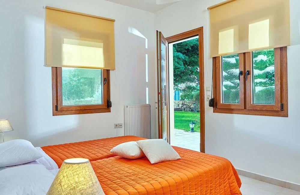 Karteros Hotel Extérieur photo